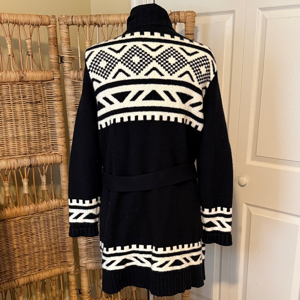 Old Navy Black & White Patterned Women's Cardigan Sweater with Belt - Picture 3 of 5